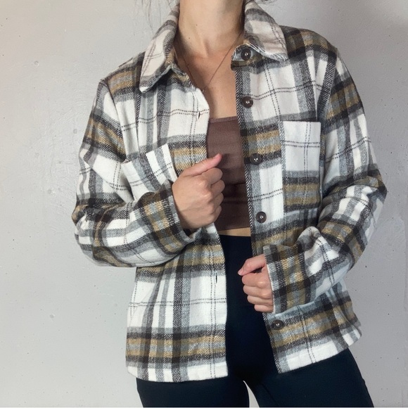 Neutral Tan + White Plaid Brushed Wool Style Cropped Shacket - Picture 6 of 10